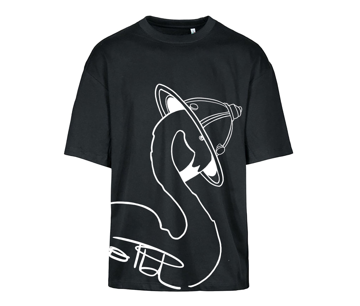 A) T-shirt signature