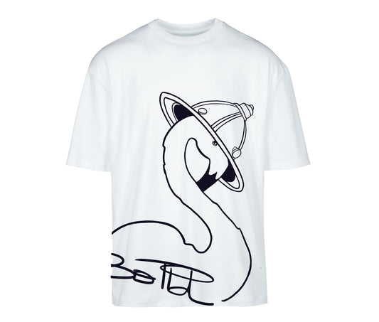 A) T-shirt signature